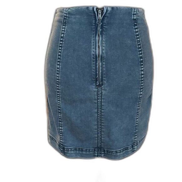 Free People Modern Femme Medium Wash Stretch Denim Mini Skirt Size 4 - Picture 5 of 6